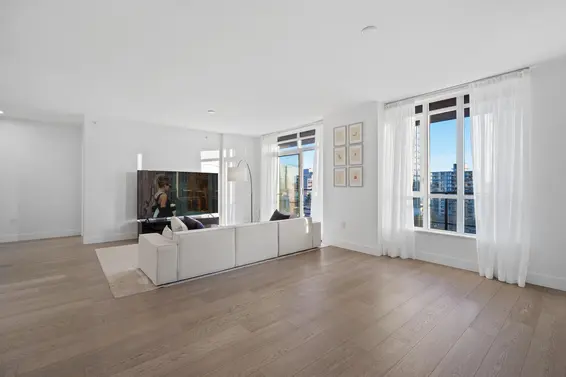 507 177 West 3rd Street, North Vancouver For Sale - image 25