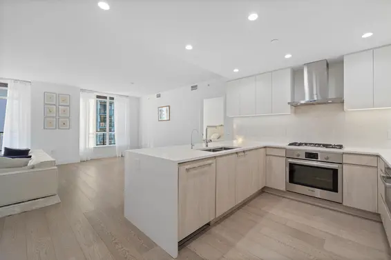 507 177 West 3rd Street, North Vancouver For Sale - image 29