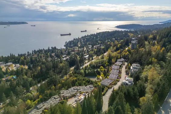 3112 Deer Ridge Drive, West Vancouver