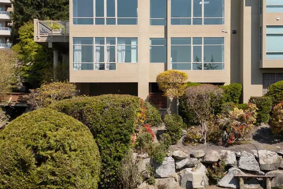3112 Deer Ridge Drive, West Vancouver For Sale - image 3