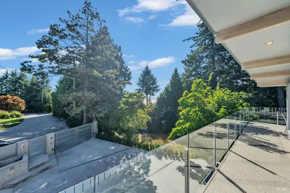 4138 Burkehill Road, West Vancouver For Sale - image 13