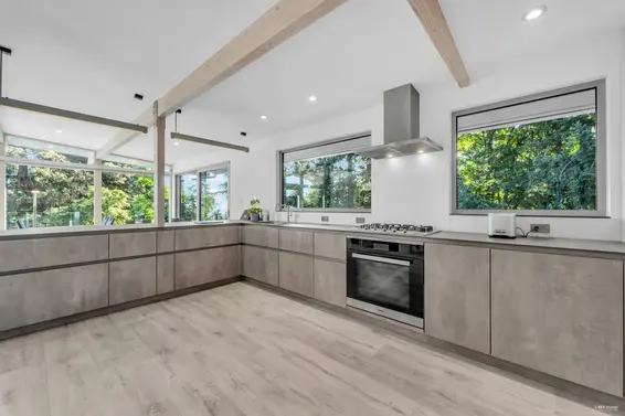 4138 Burkehill Road, West Vancouver For Sale - image 21