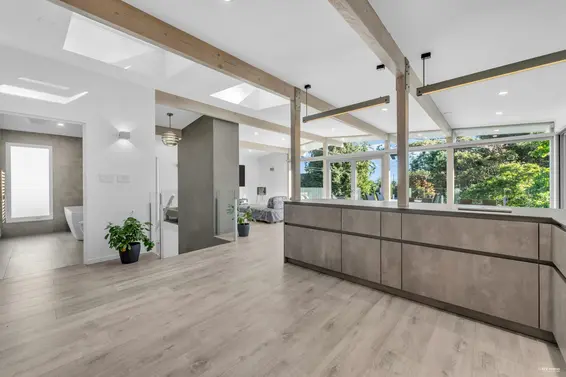 4138 Burkehill Road, West Vancouver For Sale - image 22