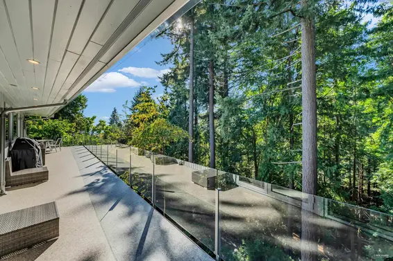 4138 Burkehill Road, West Vancouver For Sale - image 5