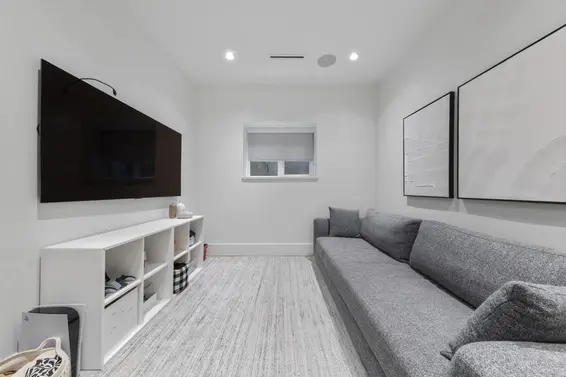 1535 Berkley Road, North Vancouver For Sale - image 32