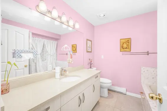 1931 Westview Drive, North Vancouver For Sale - image 17