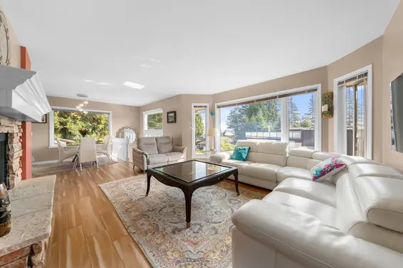 1025 Beaufort Road, North Vancouver For Sale - image 2