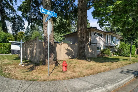 1025 Beaufort Road, North Vancouver For Sale - image 23