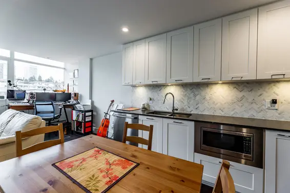 506 131 East 3rd Street, North Vancouver For Sale - image 5