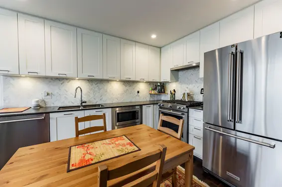 506 131 East 3rd Street, North Vancouver For Sale - image 7