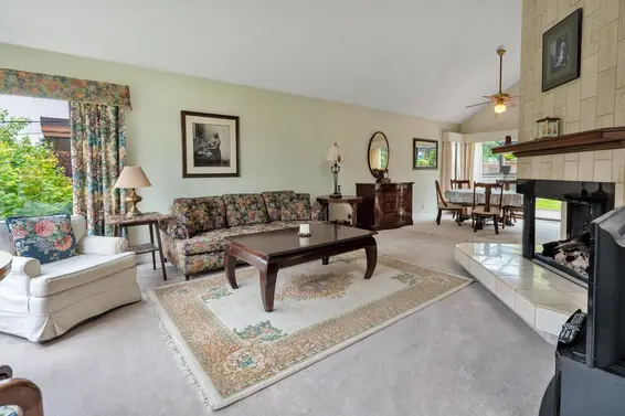 1379 Haywood Avenue, West Vancouver For Sale - image 3