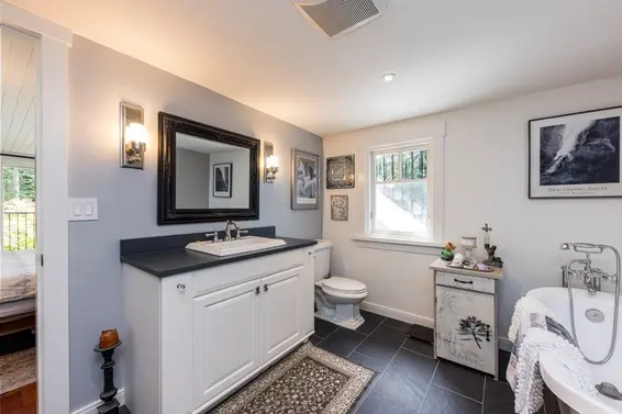 461 East St. James Road, North Vancouver For Sale - image 22