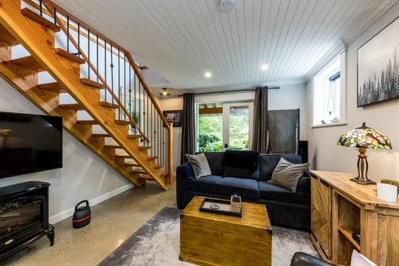 461 East St. James Road, North Vancouver For Sale - image 27