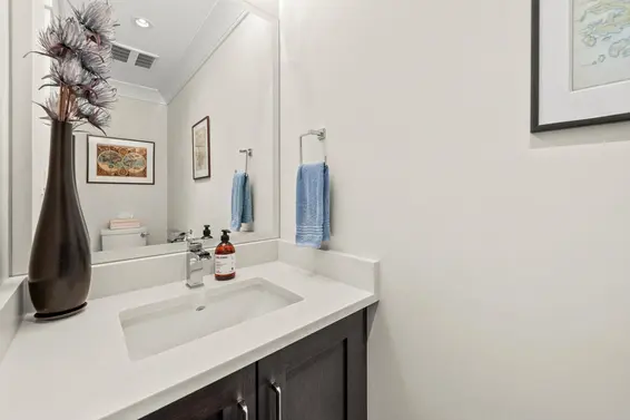 244 East 18th Street, North Vancouver For Sale - image 18