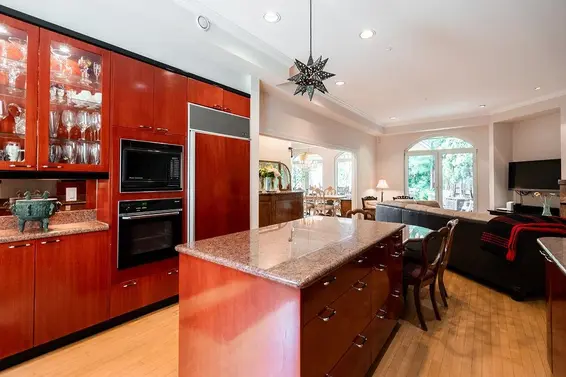 2635 Rosebery Avenue, West Vancouver For Sale - image 31