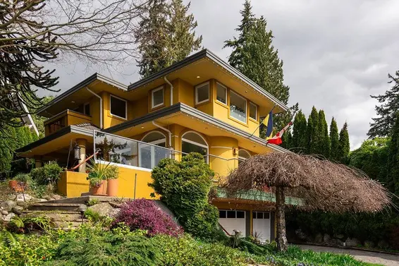 2635 Rosebery Avenue, West Vancouver For Sale - image 4
