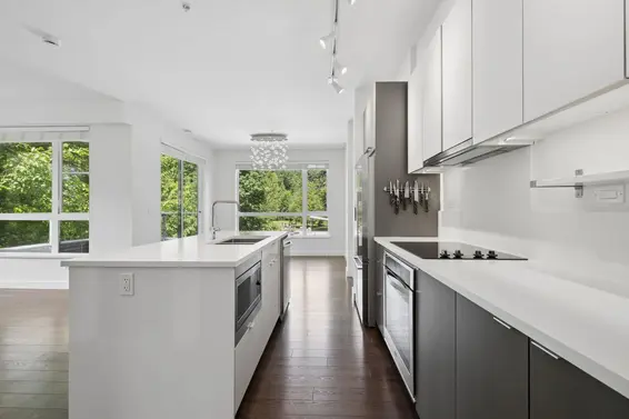 204 1621 Hamilton Avenue, North Vancouver For Sale - image 4