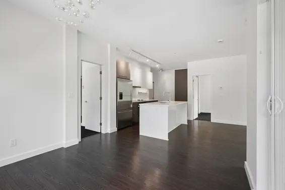204 1621 Hamilton Avenue, North Vancouver For Sale - image 7