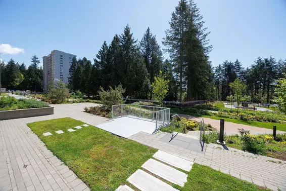 310 2012 Fullerton Avenue, North Vancouver