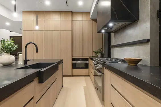 1066 Fulton Avenue, West Vancouver For Sale - image 13