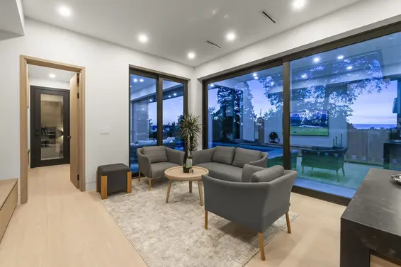 1066 Fulton Avenue, West Vancouver For Sale - image 16