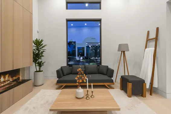 1066 Fulton Avenue, West Vancouver For Sale - image 5