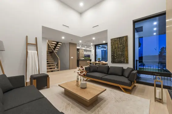 1066 Fulton Avenue, West Vancouver For Sale - image 7