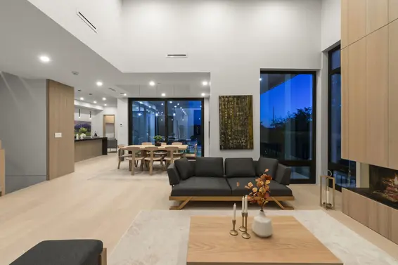 1066 Fulton Avenue, West Vancouver For Sale - image 8