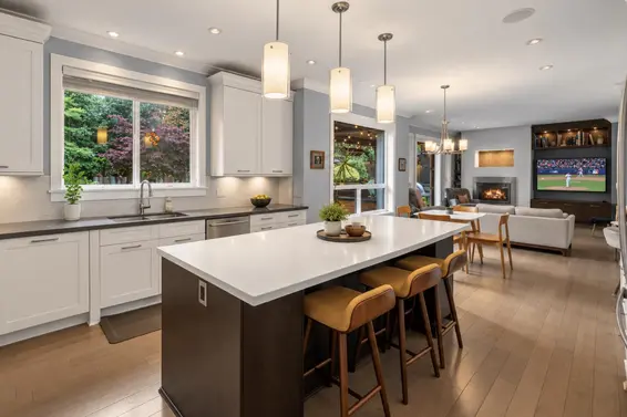 647 East Osborne Road, North Vancouver For Sale - image 7