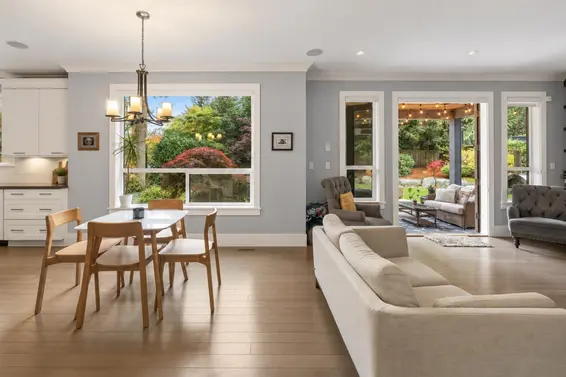 647 East Osborne Road, North Vancouver For Sale - image 8