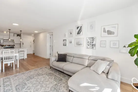 108 365 East 1St Street, North Vancouver For Sale - image 2