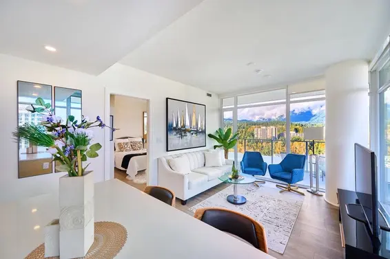 2002 200 Klahanie Court, West Vancouver For Sale - image 8