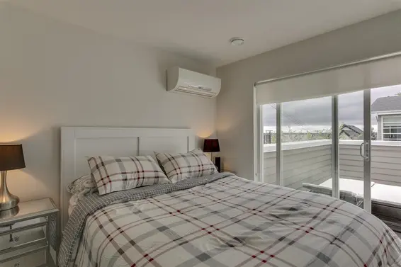 4 265 East 8th Street, North Vancouver For Sale - image 23