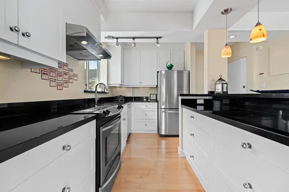 801 2187 Bellevue Avenue, West Vancouver For Sale - image 5