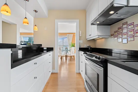801 2187 Bellevue Avenue, West Vancouver For Sale - image 6
