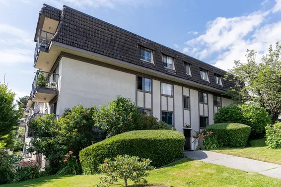 205 307 West 2nd Street, North Vancouver For Sale - image 4