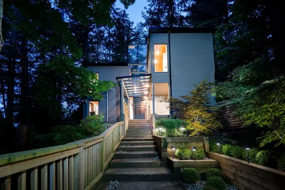 6915 Marine Drive, West Vancouver For Sale - image 38