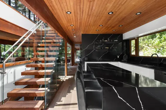 6915 Marine Drive, West Vancouver For Sale - image 7