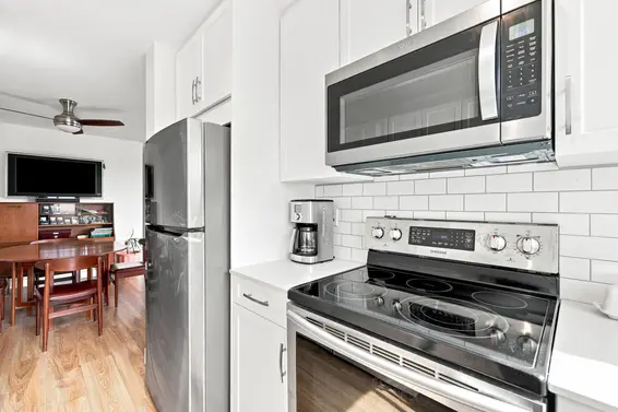 803 140 East Keith Road, North Vancouver For Sale - image 16
