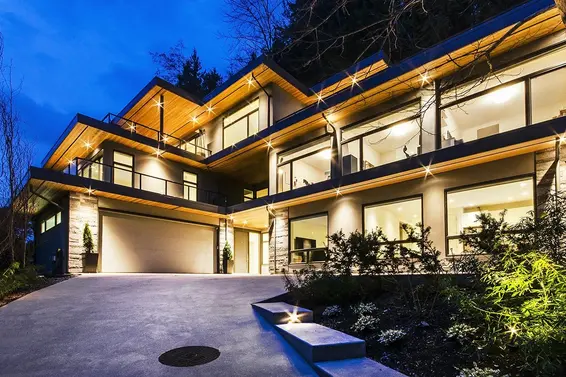 817 Younette Drive, West Vancouver For Sale - image 1