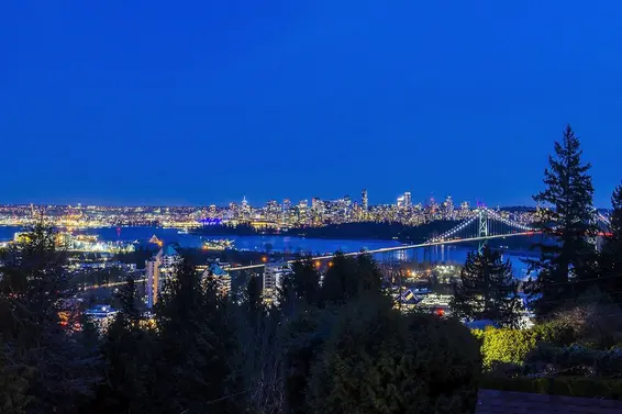 817 Younette Drive, West Vancouver For Sale - image 3