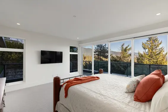 817 Younette Drive, West Vancouver For Sale - image 31