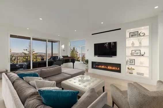 817 Younette Drive, West Vancouver For Sale - image 8