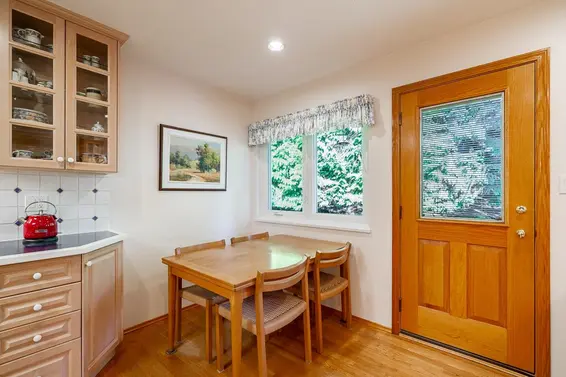4651 Valley Road, North Vancouver For Sale - image 21