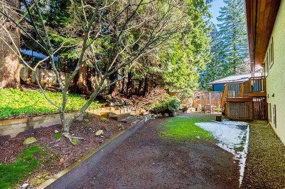 4651 Valley Road, North Vancouver For Sale - image 39