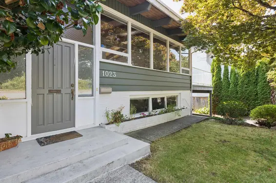 1023 Arlington Crescent, North Vancouver For Sale - image 21