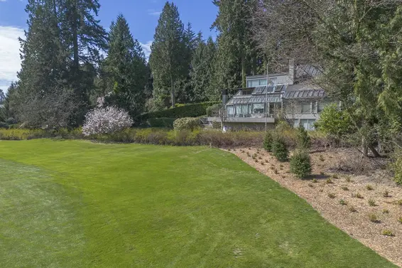 460 Southborough Drive, West Vancouver For Sale - image 17