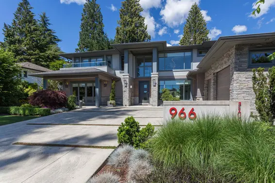 966 Beaumont Drive, North Vancouver
