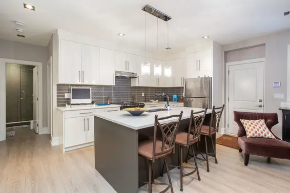 966 Beaumont Drive, North Vancouver For Sale - image 39