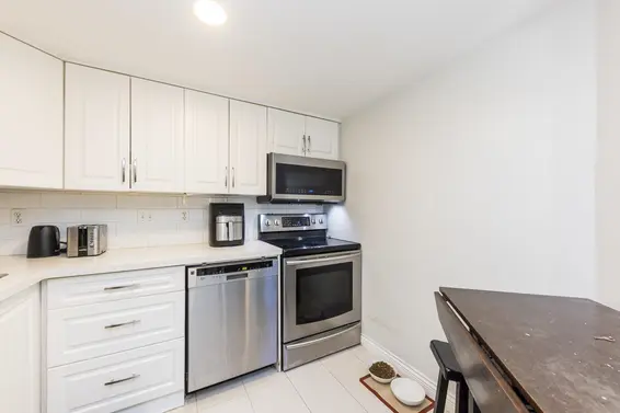 7 249 East 4th Street, North Vancouver For Sale - image 8